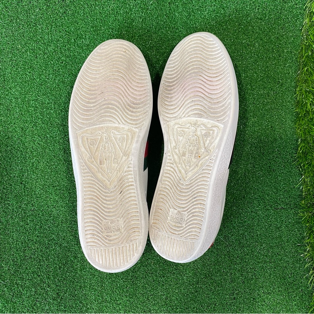 Gucci Men's Ace Embroidered 'Snake' Sz 10.5
๐๐ no shoe insoles๐๐ - Picture 8 of 12